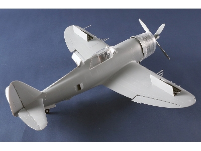 Republic P-47 D Thunderbolt Razorback - image 33