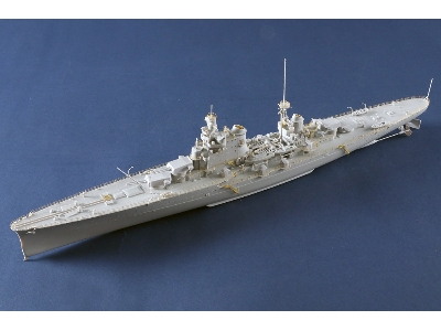 Italian Heavy Cruiser Pola - image 14