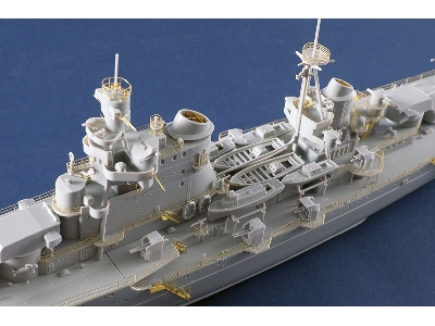 Italian Heavy Cruiser Pola - image 19