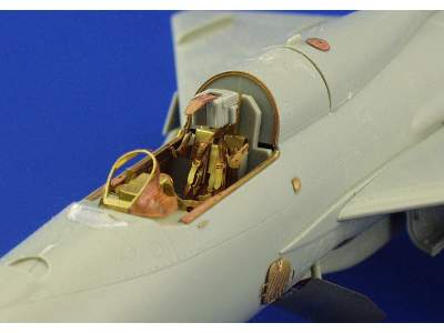 MiG-21PF 1/48 - Academy Minicraft - - image 6