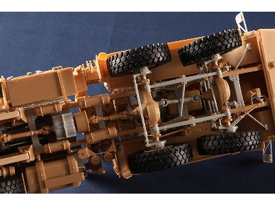 M1074 Hemtt Pls With M1076 Trailer - image 10