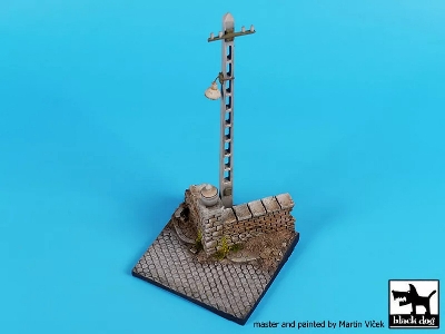 Base With Telegraph Pole (100 X 100 Mm) - image 2