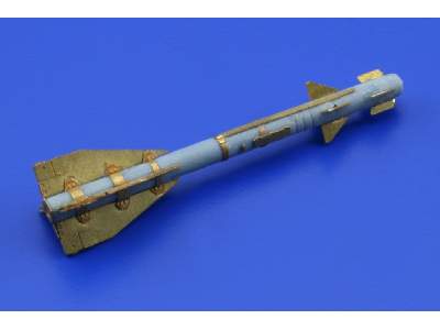 MiG-23 Flogger armament 1/48 - Italeri - image 6