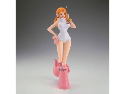 One Piece Glitter & Glamours Nami (Egghead Style) - image 3