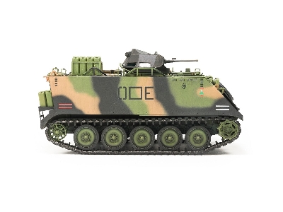 Australian Army M113a1 Lrv With Diehl 513b Tracks - image 3