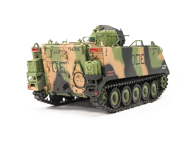 Australian Army M113a1 Lrv With Diehl 513b Tracks - image 4