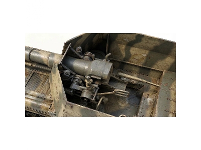 German Wwii 15 Cm Sfh 13/1 (Sf)auf Gw Lrs.(F )sd.Kfz.135/1 With 50 Ton Type Ssy45 Flatcar Schwerer Platformwagen (3 In 1 Kit) - 