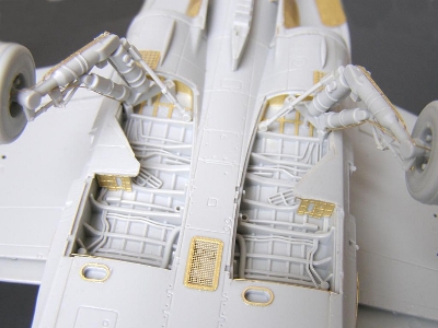 Mcdonnell-douglas F/A-18 C Hornet - Landing Gear (Designed To Be Used With Hobby Boss Kits) - image 2