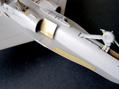 Mcdonnell-douglas F/A-18 C Hornet - Ladder (Designed To Be Used With Hobby Boss Kits) - image 2