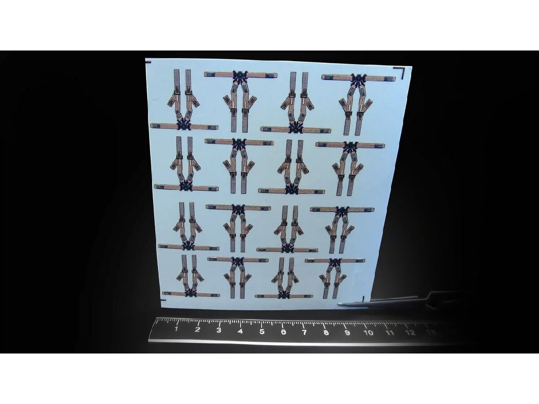 Sikorsky Uh-60 - Seat Belts For Cabin Seats (For Academy, Italeri And Kitty Hawk Models Model Kits) - image 1