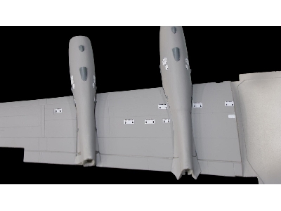 Ilyushin Il-18, Il-20 And Il-38 - Hatches And Exterior Panels (Amodel) - image 8