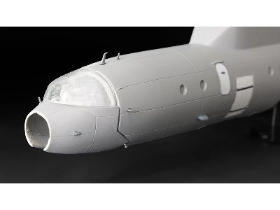 Ilyushin Il-18, Il-20 And Il-38 - Hatches And Exterior Panels (Amodel) - image 17