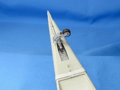 Douglas A-1 Skyraider - Landing Gears 3d-printed (For Tamiya Kits) - image 6