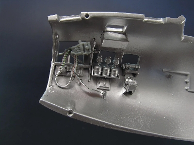 Boeing B-17 F Flying Fortress - Bombardier Cockpit Interior Set (3d-printed / For Monogram Kits) - image 8