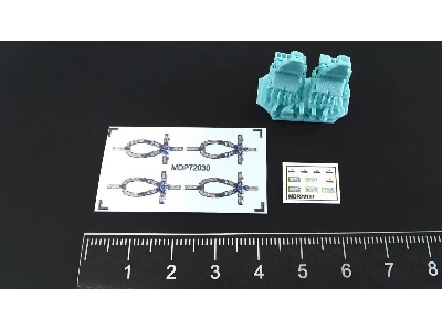 Sikorsky Uh-60 / Sh-60 And Mh-60 Early - Pilot Seats (2 Pcs / 3d-printed) - image 1
