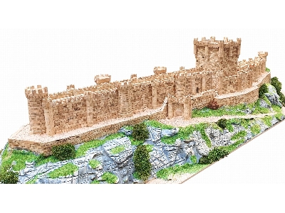 Castillo De Penafiel - image 2