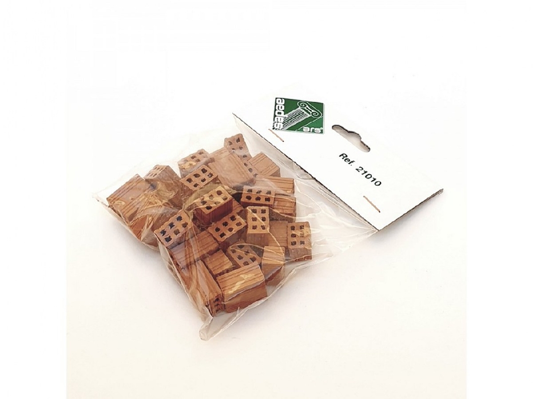 Hollow Half Brick (25 Pcs) - image 1