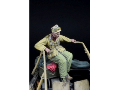 Afrikakorps Soldier For Sdkfz 250/3 (1 Figure) - image 1