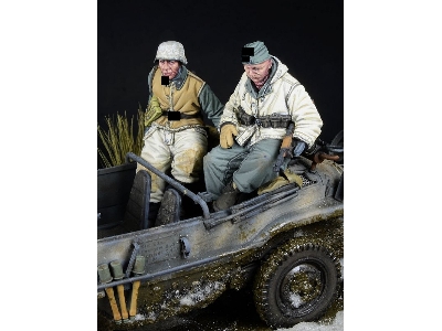 German Wwii Waffen Ss Schwimmwagen Crew, Volume 2 - Rear Seats (Winter 1943-1945 / 2 Figures) - image 3