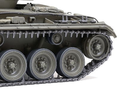 Us Light Tank M24 Chaffee - European Theater - image 10