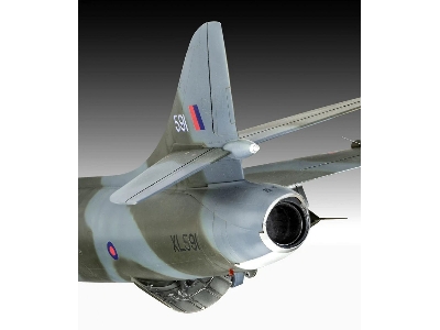 Hawker Hunter T.7 / T.7a - image 10