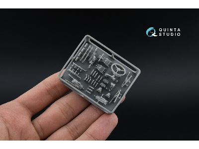 Kraz-255b - 3d-printed & Coloured Interior With 3d-printed Parts (For Roden Kits) - image 6