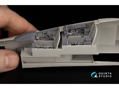 Mcdonnell Douglas Rf-4 C Phantom Ii (Early) - 3d-printed & Coloured Interior With 3d-printed Parts (For Hasegawa Kits) - image 1