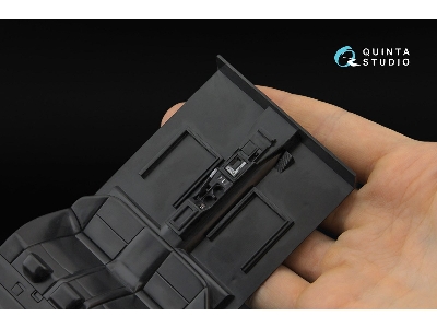 Mitsubishi Lancer Evolution X - 3d-printed & Coloured Interior (For Aoshima Kits) - image 9
