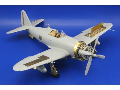 P-47D-20 exterior 1/32 - Trumpeter - image 5