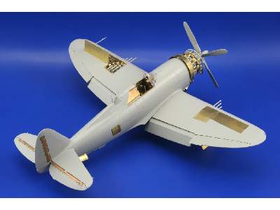 P-47D-20 exterior 1/32 - Trumpeter - image 6