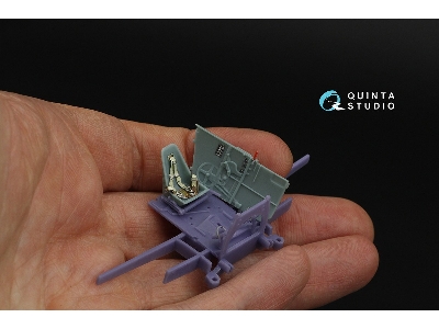 Messerschmitt Bf 109 E-3 / E-4 - 3d-printed & Coloured Interior (For Dragon Kits) - image 7