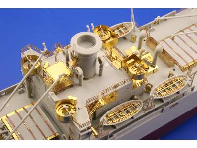 Liberty Ship 1/350 - Trumpeter - image 7