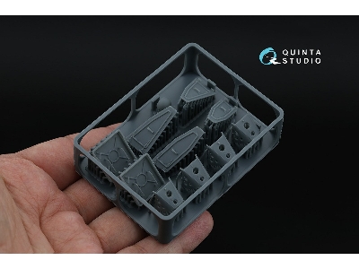 Sukhoi Su-30 Sm - Engine Intake Covers & Wheel Chocks (For Zvezda Kits / 3d-printed) - image 3