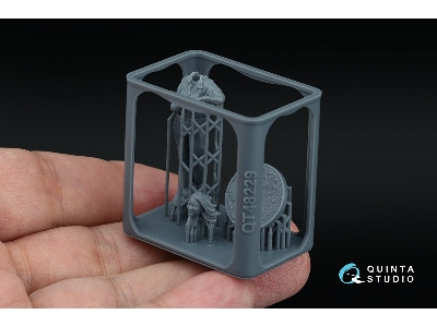 Svetlana Stending Near Su-31 (1 Figure 3d-printed / For Quinta Models Kits) - image 2