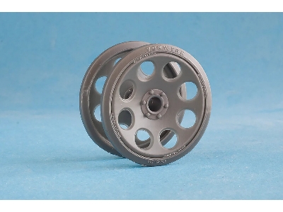 Sd.Kfz. 251 - Corrected Road Wheels 14 Complete Wheels (For Das Werk Kits) - image 1