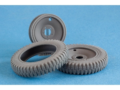 Sd.Kfz. 250 Common Off-road Spare Kit (For Das Werk Kits) - image 2