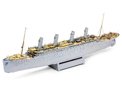 Titanic Platinum Edition - image 2