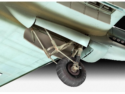 Heinkel He 111 P-1 - image 9