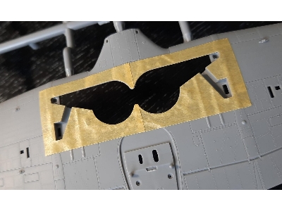 Hawker Hurricane Mk.Ii Wheel Bay Mask (For Arma Hobby Kits) - image 2