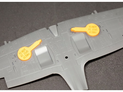 Supermarine Spitfire Mk.Ix - Wheel Bay Plugs (For Airfix - image 2