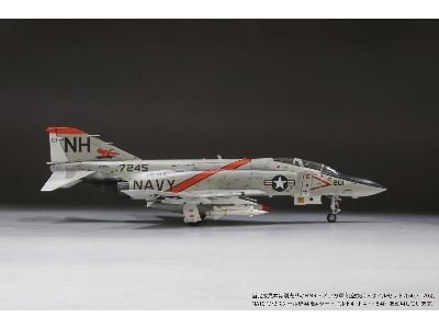 Mcdonnell Douglas F-4 J Phantom - Us Navy Aardvarks - image 8