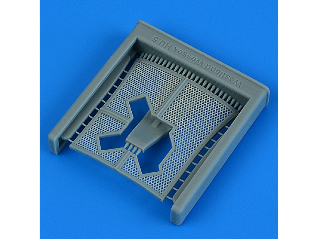 Westland Wessex Hu.5 - Top Engine Cooling Grille (For Italeri Kits) - image 1