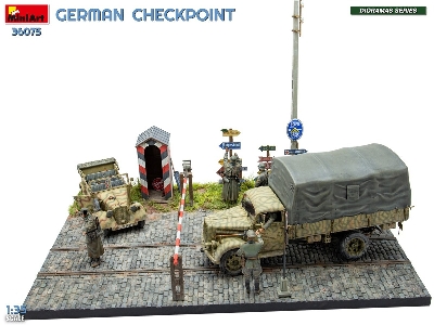 German Checkpoint - 3t Cargo Truck 3,6-36s & Kfz.1 Type 170vk With Feldgendarmerie (Big Set) - image 10