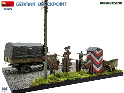 German Checkpoint - 3t Cargo Truck 3,6-36s & Kfz.1 Type 170vk With Feldgendarmerie (Big Set) - image 63