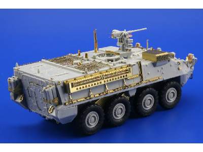 M-1126 ICV 1/72 - Trumpeter - image 6