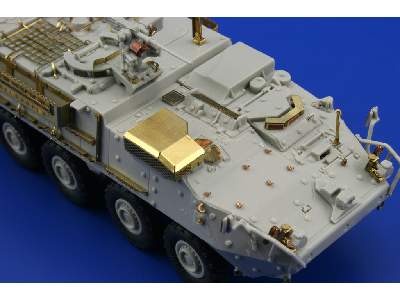 M-1126 ICV 1/72 - Trumpeter - image 7