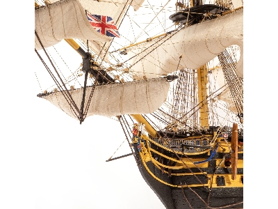 HMS Victory - Wooden Model Kit - image 4
