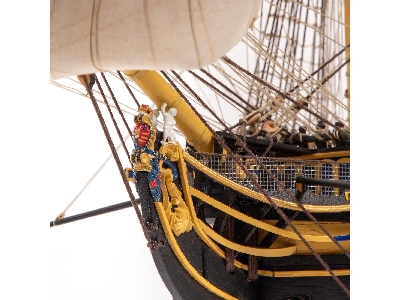 HMS Victory - Wooden Model Kit - image 15