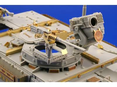 M-1127 RV 1/35 - Trumpeter - image 11