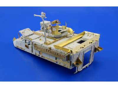 M-1131 FSV 1/35 - Trumpeter - image 13